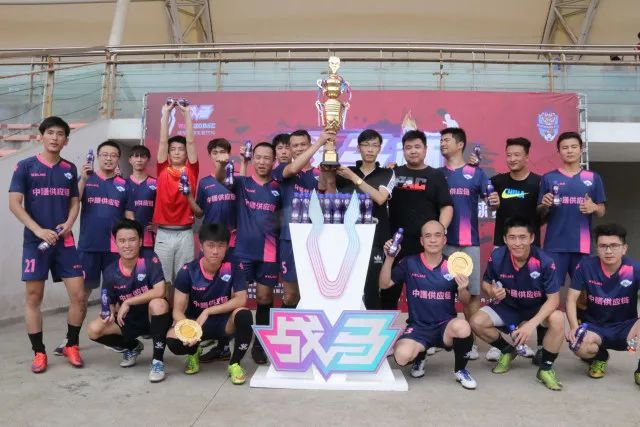 库里14分维金斯22+10 勇士大胜送灰熊4连败